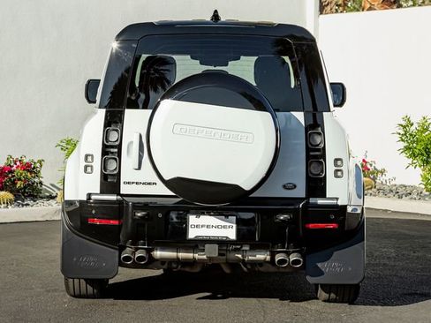 Used 2023 Land Rover Defender 110 V8 image 8