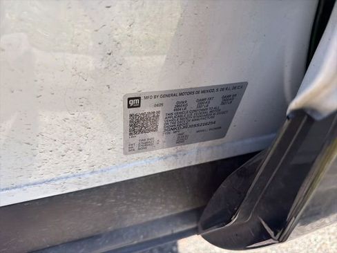 Certified 2025 Chevrolet Blazer EV RS AWD/4WD image 11