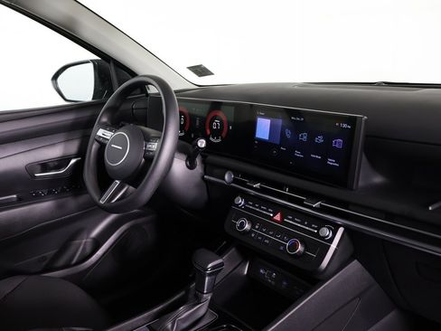 Certified 2025 Hyundai Tucson SE image 23