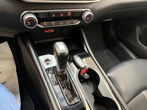 Used 2023 Nissan Altima 2.5 SR image 13