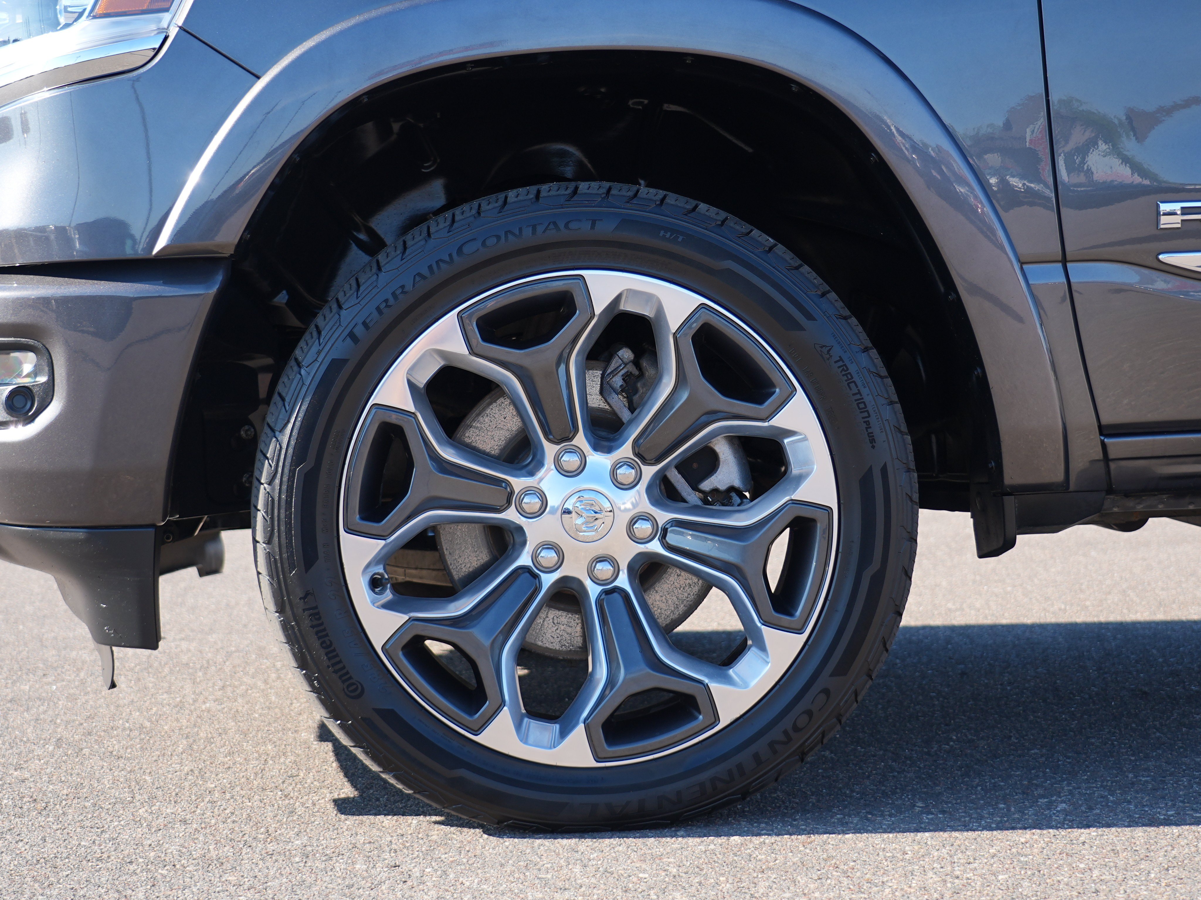 Used 2020 RAM 1500 Limited AWD/4WD image 11