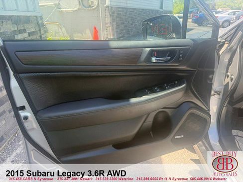 Used 2015 Subaru Legacy 3.6R Limited AWD/4WD image 9