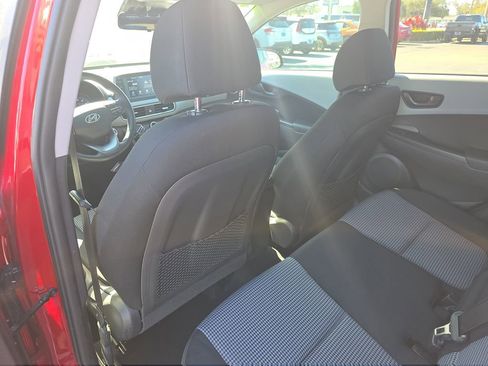 Used 2021 Hyundai Kona SEL image 10