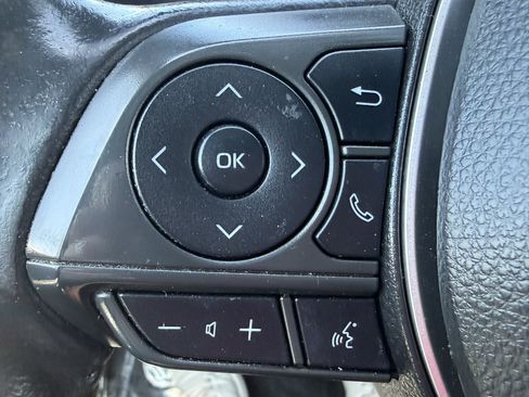 Used 2023 Toyota Corolla SE FWD image 22