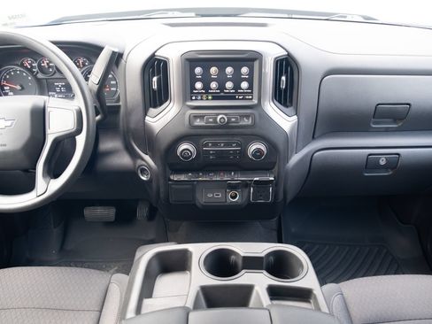 Used 2022 Chevrolet Silverado 1500 Custom AWD/4WD image 15