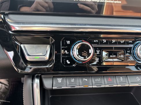 New 2026 GMC Sierra 2500 Denali Ultimate image 28