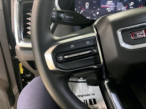 Used 2024 GMC Canyon Elevation w/ Convenience Package image 22