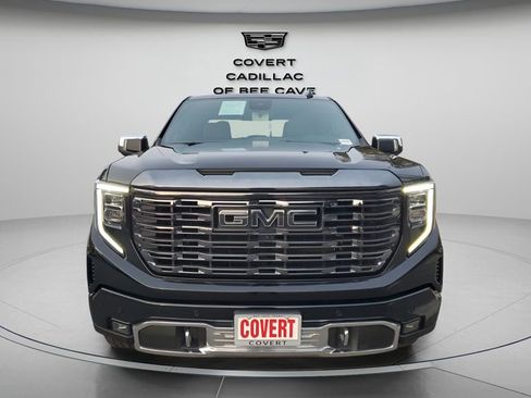 Used 2024 GMC Sierra 1500 Denali Ultimate image 2