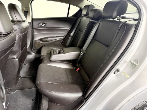Used 2013 Acura ILX w/ Premium Package FWD image 30