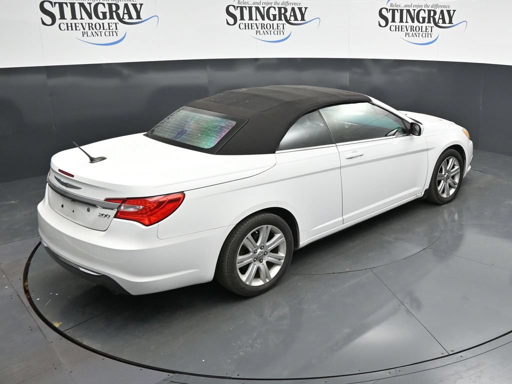 Used 2012 Chrysler 200 Touring FWD image 24