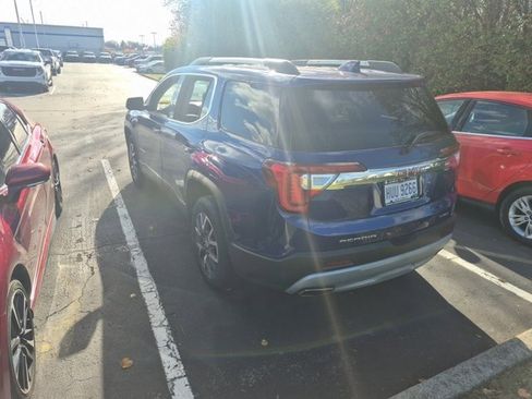 Used 2023 GMC Acadia SLE w/ Driver Convenience Package image 10