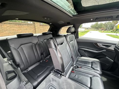 Used 2019 Audi Q7 2.0T Premium Plus w/ Premium Plus Package AWD/4WD image 12