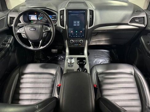 Used 2024 Ford Edge SEL image 10