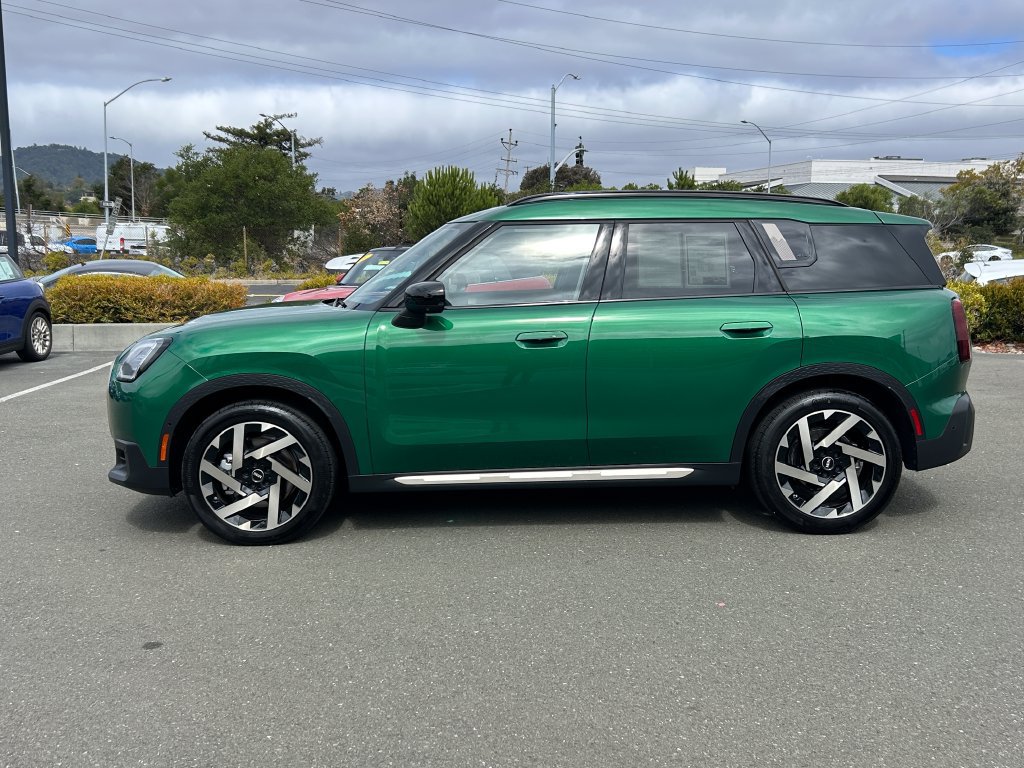 Used 2025 MINI Cooper Countryman S AWD/4WD image 2