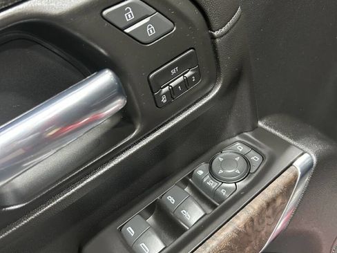 Used 2020 GMC Sierra 2500 Denali w/ Denali Ultimate Package image 10