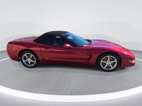 Used 2004 Chevrolet Corvette NA w/ Preferred Equipment Group image 4
