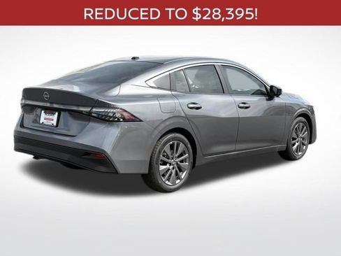 New 2026 Nissan Sentra SL w/ Floor Mat Package FWD image 4