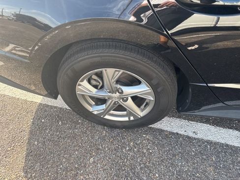 Used 2022 Hyundai Sonata SE FWD image 17