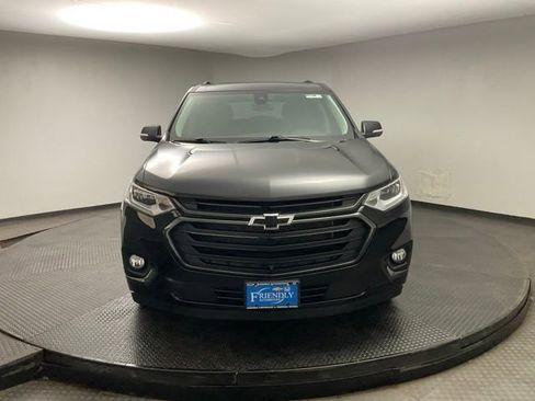 Certified 2021 Chevrolet Traverse Premier w/ Redline Edition AWD/4WD image 2