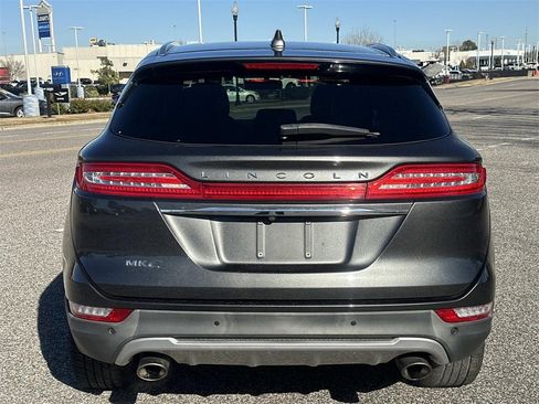 Used 2019 Lincoln MKC Premiere image 3