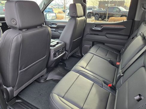 New 2026 GMC Sierra 1500 Denali w/ Denali Reserve Package image 40