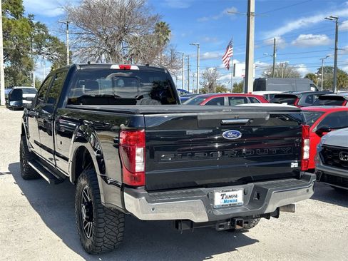 Used 2022 Ford F250 Lariat w/ Lariat Value Package image 4