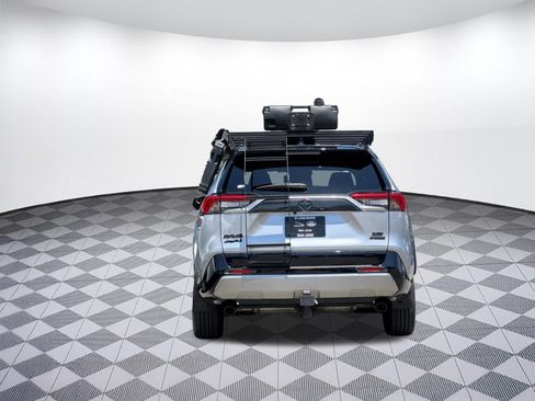 Used 2022 Toyota RAV4 XSE AWD/4WD image 10