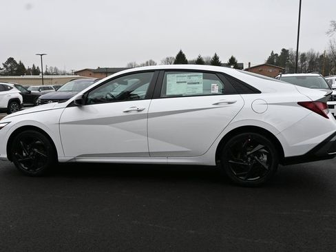 New 2026 Hyundai Elantra Sport FWD image 4