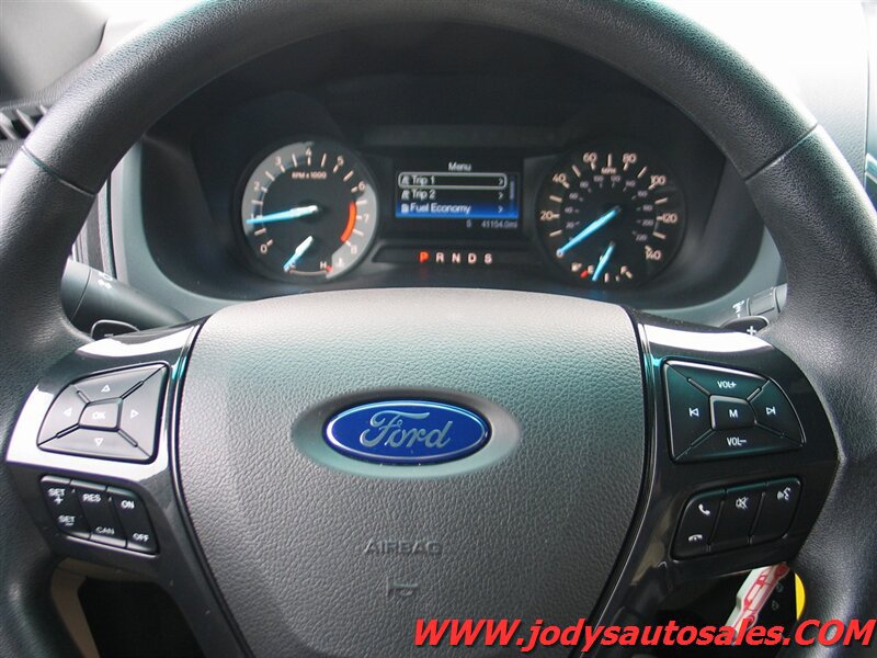 Used 2017 Ford Explorer 4WD image 15