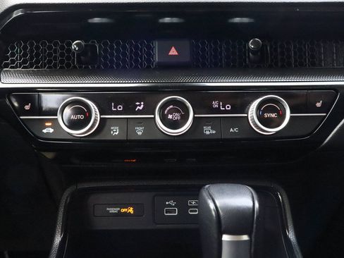 Used 2025 Honda CR-V EX-L image 23