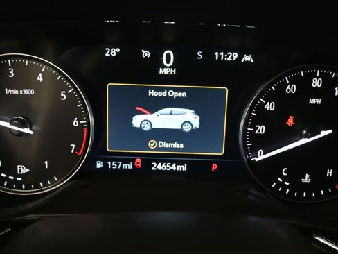 Used 2023 Buick Envision Essence FWD image 19