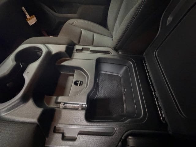 New 2026 RAM 1500 Express AWD/4WD image 18