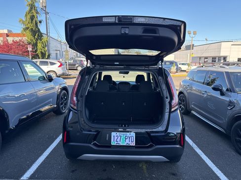 Certified 2024 Kia Soul LX w/ Option Group 015 image 4