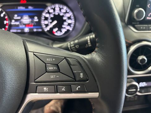 Used 2020 Nissan Sentra SR w/ Electronics Package FWD image 15