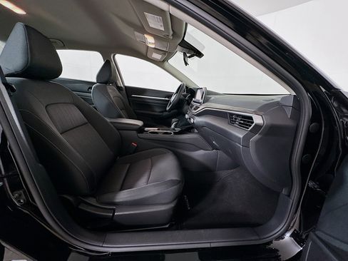 Used 2023 Nissan Altima 2.5 SV image 29