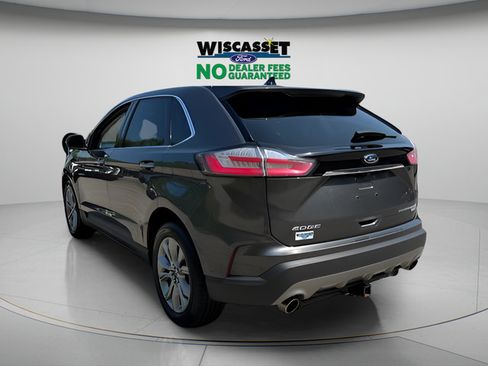 Used 2019 Ford Edge Titanium w/ Equipment Group 301A AWD/4WD image 28