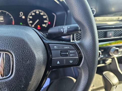 Used 2025 Honda Civic LX image 19