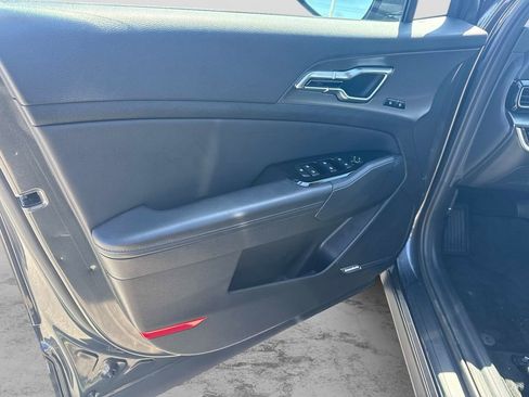 Used 2024 Kia Sportage SX AWD/4WD image 18