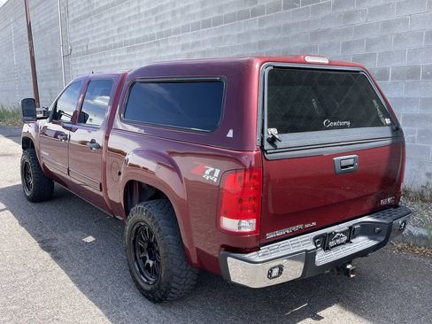 Used 2009 GMC Sierra 1500 SLE w/ Power Pack Plus AWD/4WD image 3