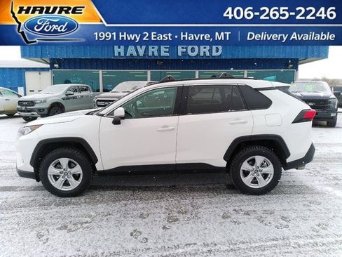 Used 2019 Toyota RAV4 XLE w/ All Weather Liner Package AWD/4WD image 6