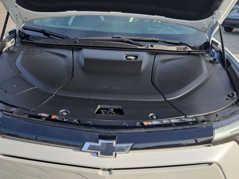 Used 2024 Chevrolet Blazer EV LT image 29