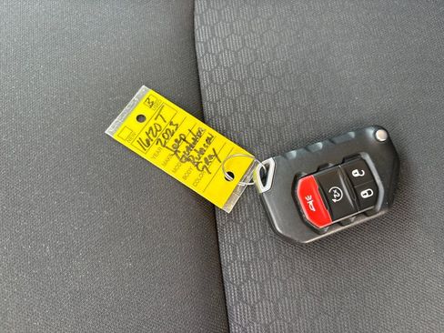 Certified 2023 Jeep Gladiator Rubicon w/ LED Lighting Group image 31