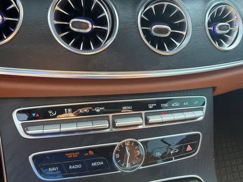 Used 2019 Mercedes-Benz E 450 4MATIC Cabriolet image 15