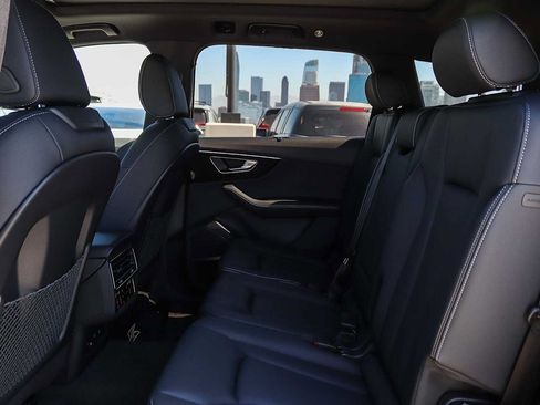 New 2026 Audi Q7 2.0T Premium Plus AWD/4WD image 24