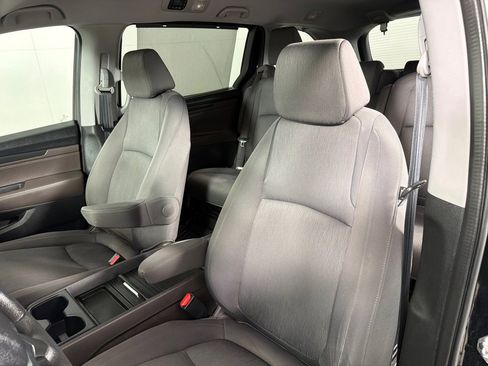 Used 2019 Honda Odyssey EX image 13