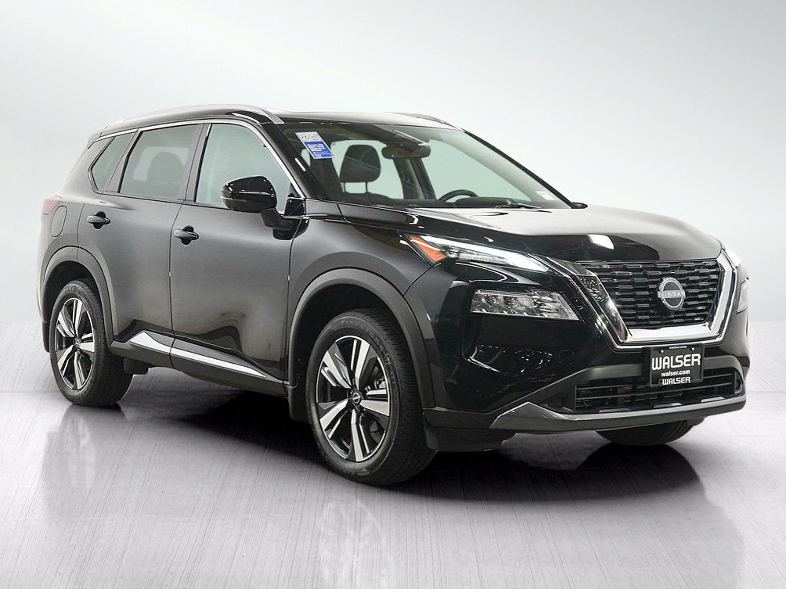 Used 2023 Nissan Rogue SL AWD/4WD image 7