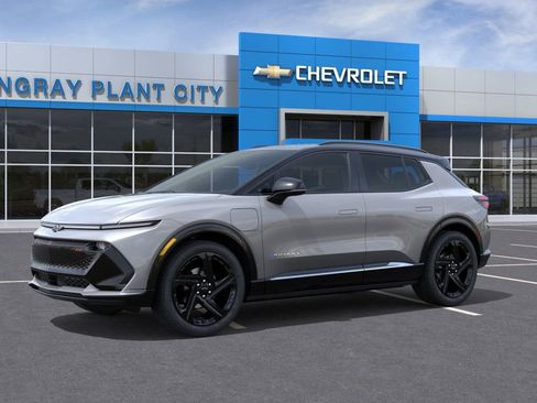 New 2026 Chevrolet Equinox EV RS image 2