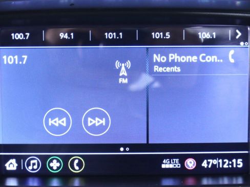 Used 2022 Chevrolet Colorado LT image 18