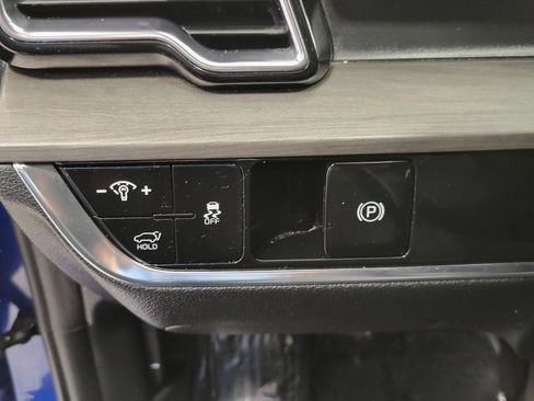 Used 2023 Kia Sportage X-Line w/ X-Line Premium Package AWD/4WD image 10