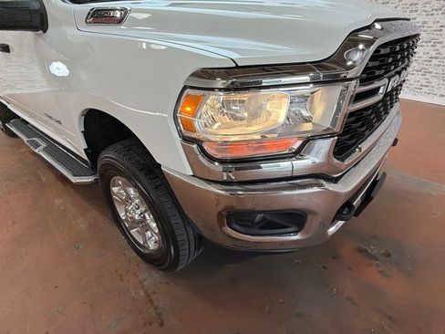 Used 2024 RAM 2500 Big Horn AWD/4WD image 9